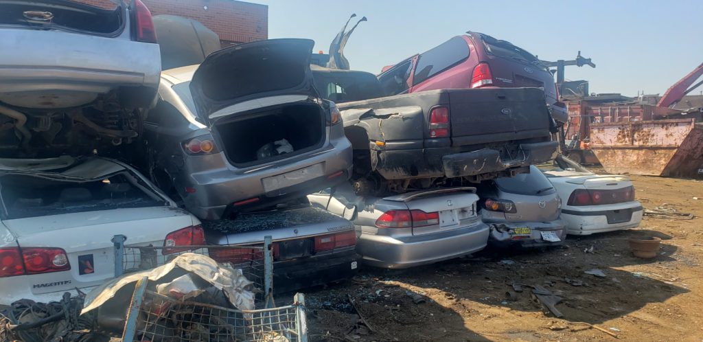 Cash For Scrap Cars - Auto Recyclers in Oshawa and Richmond Hill